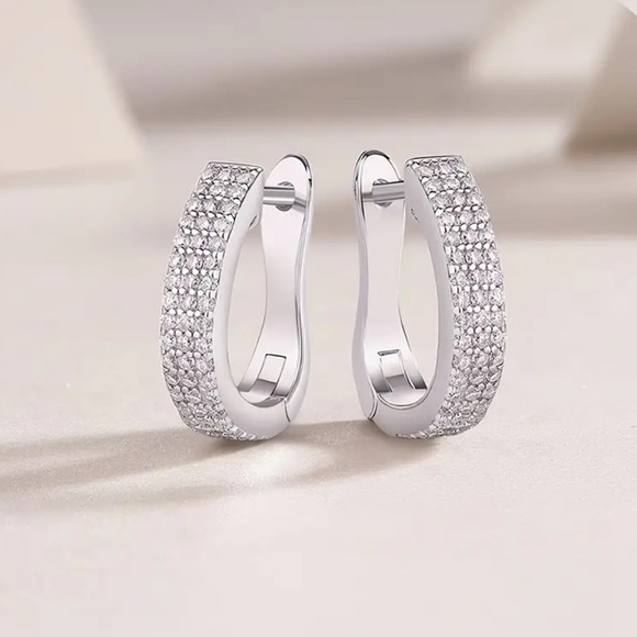 Women’s Elegant 925 Sterling Silver CZ Pave Hoop Earrings - NWT - Picture 5 of 6